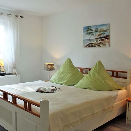 Zur Alten Boddenfischerei Ferienwohnung Zander Neuendorf Heide Luaran gambar